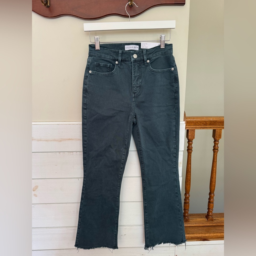 LOFT Dark Green Jeans NWT The Kick Crop High Rise Size 24
